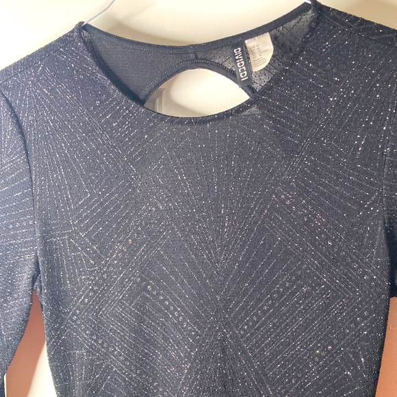 Divided little-black  backless dress size 10 - Picture 3 of 5